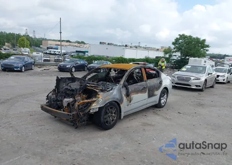 2009 Nissan Altima 2.5 S from USA, damaged, VIN 1N4AL21EX9C101291